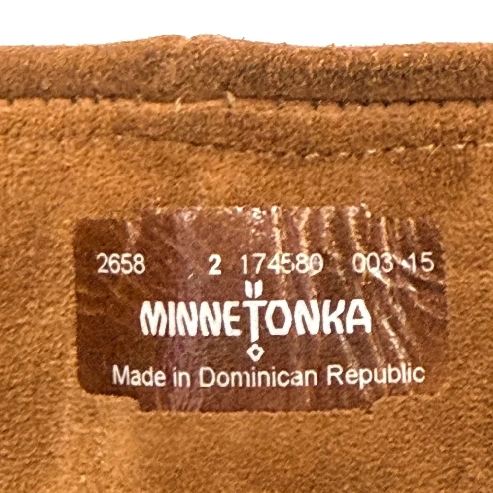 Minnetonka kid girl